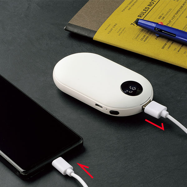 充電式カイロ＆モバイルバッテリー 5000mAh | 記念品名入れ工房