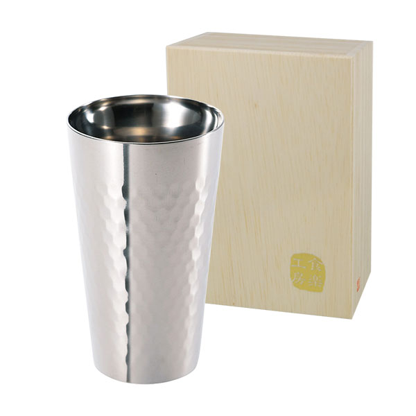 チタン製 二重構造 槌目タンブラー 240ml 木箱入り | 記念品名入れ工房